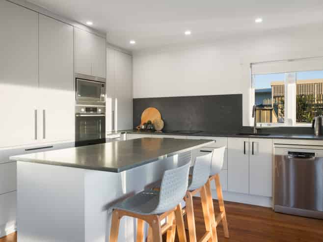12 Sandleigh Drive, Athenree