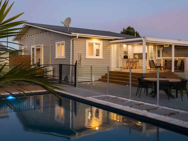 12 Sandleigh Drive, Athenree
