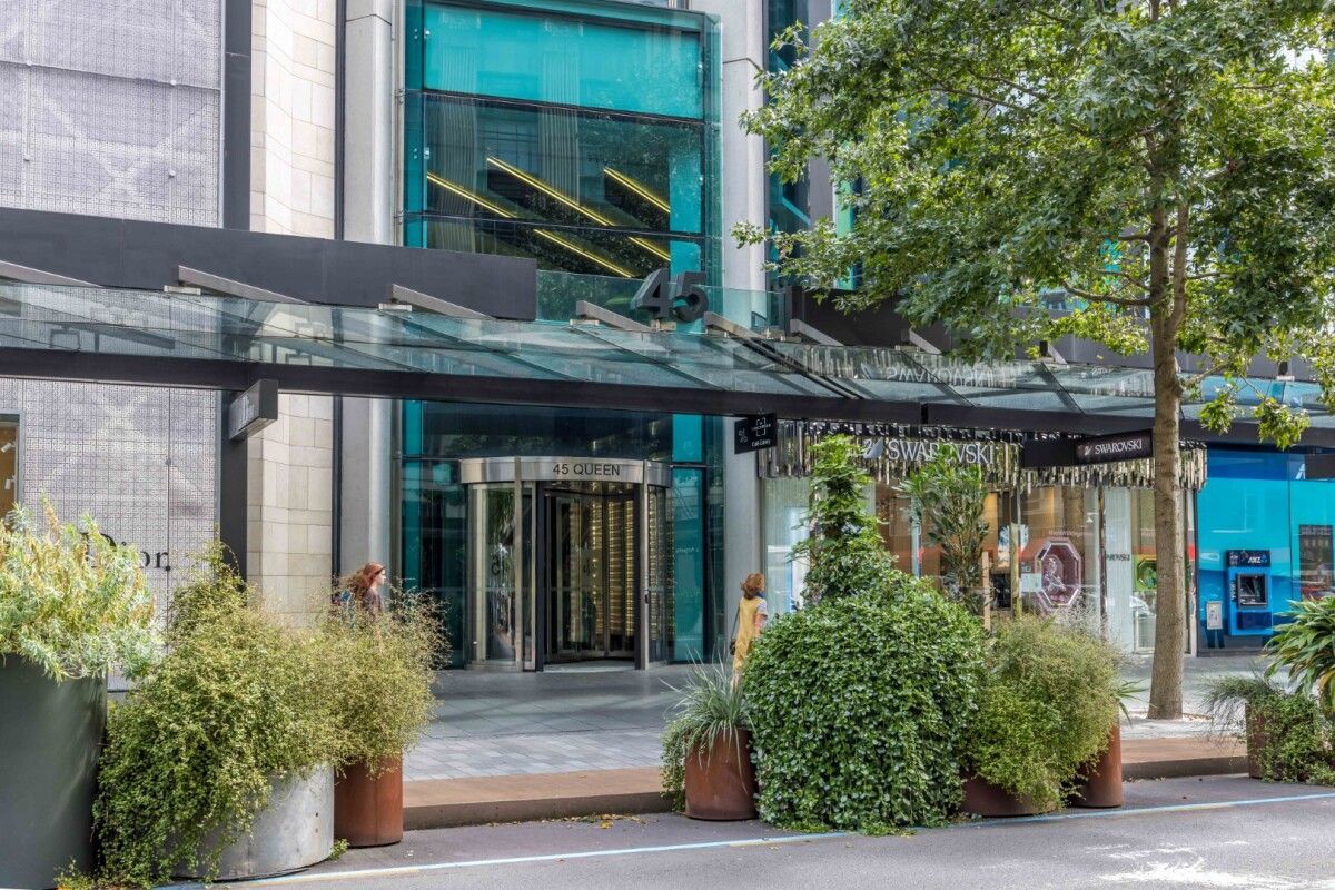 Retail Space Near Major Transport Hubs