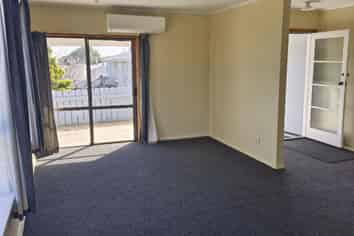25 Cook St, Marfell