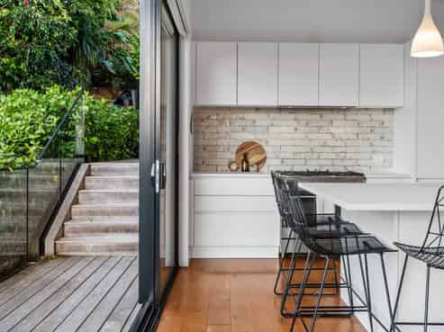 57 Hill Road, Palm Beach
