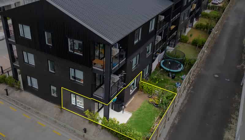 G02/28C Eileen Newey Place, Henderson