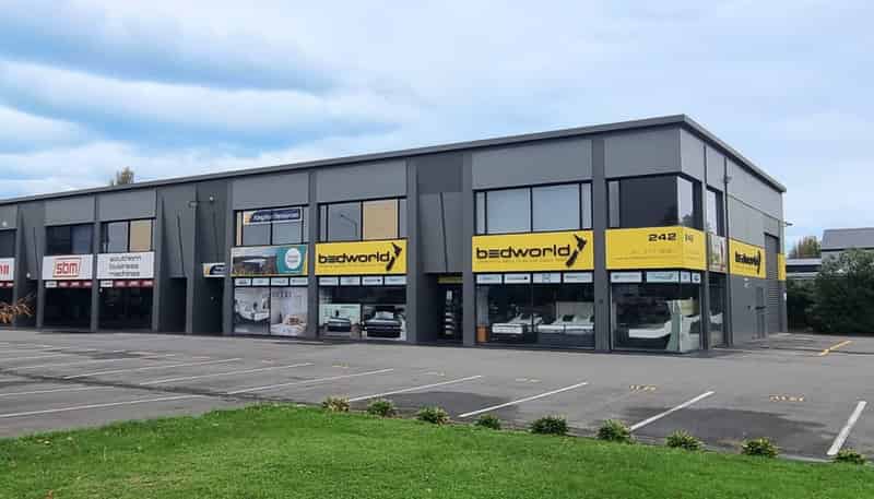 242 Ferry Road, Waltham