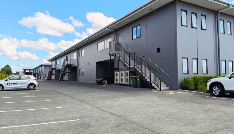 195 Universal Drive, Henderson