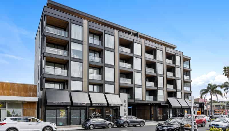 304/32 Anzac Road, Browns Bay