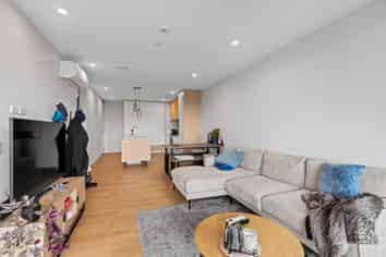 304/32 Anzac Road, Browns Bay