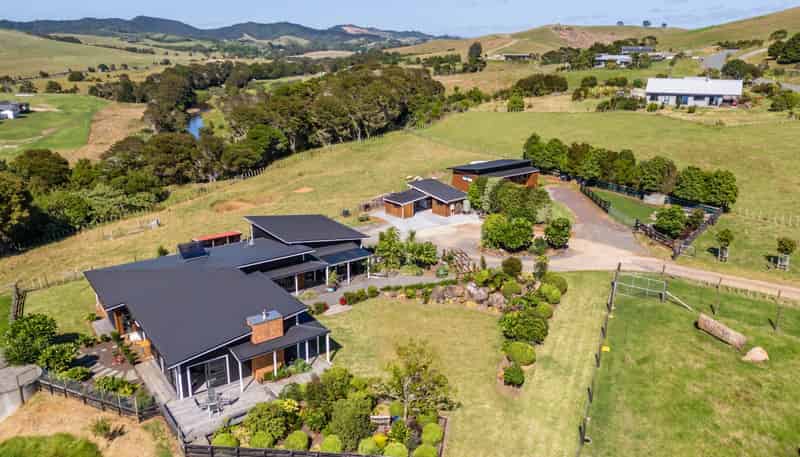 65 Jameson Esplanade, Paihia