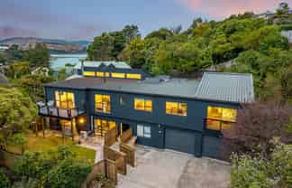 3 Oak Avenue, Paremata