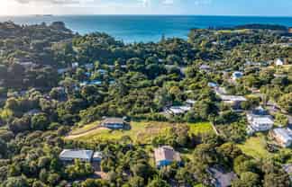 12B Te Toki Road, Ostend