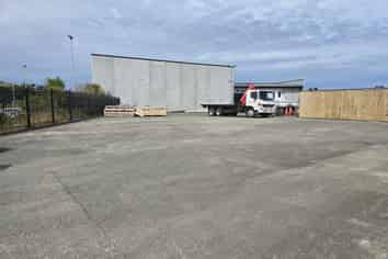 2,300 sqm Prime Secure Yard for Lease with SH59 Exposure
