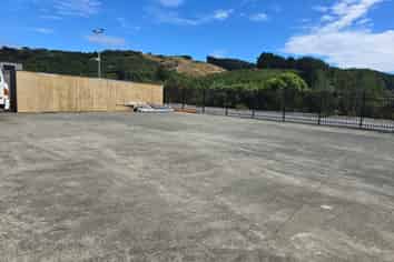 2,300 sqm Prime Secure Yard for Lease with SH59 Exposure