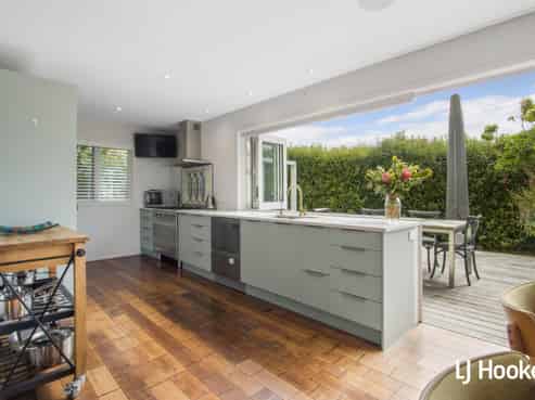 21 The Crescent, Waihi Beach