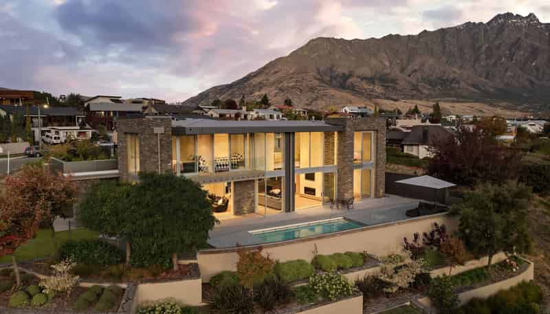 9 Stewart Street, Queenstown