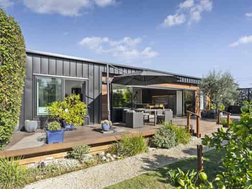 2 Burgundy Drive, Martinborough