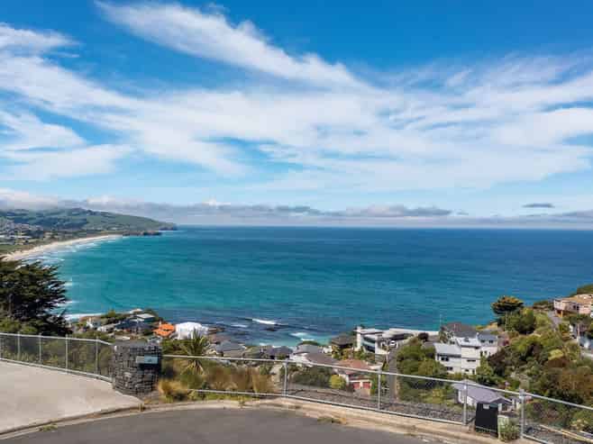 2L Clayton Street, Saint Clair