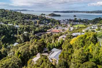 112 School Road, Paihia