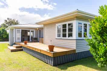 11 Argyle Street, Waipu