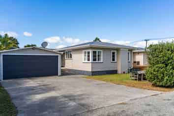 11 Argyle Street, Waipu