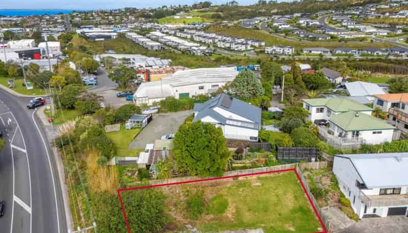 599 Whangaparaoa Road, Stanmore Bay