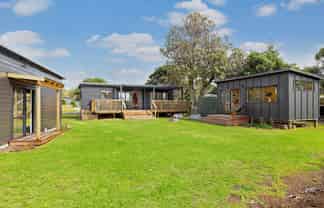 6 Mission Road, Port Waikato