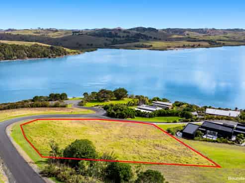 16A Salt River View Road, Kaiwaka