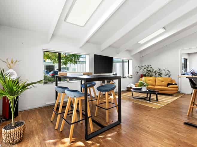 Havelock North - warehouse, coolstore, and office
