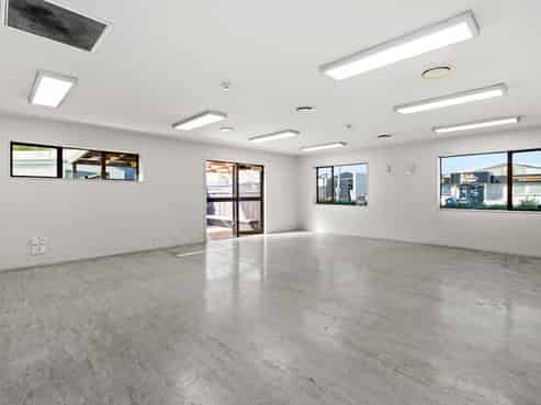Havelock North - warehouse, coolstore, and office