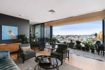 404/359 Cameron Road, Tauranga