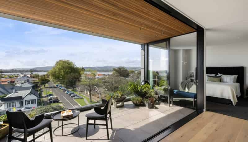404/359 Cameron Road, Tauranga