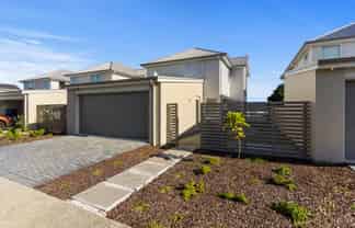 22 Aeronautic Road, Takanini