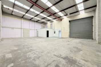 Well-Presented Wiri Industrial Unit | 258m2