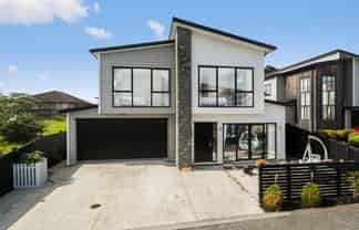 11  Merv Clarke Lane, Westgate
