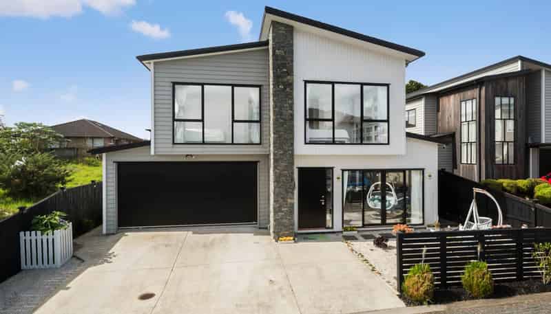 11  Merv Clarke Lane, Westgate