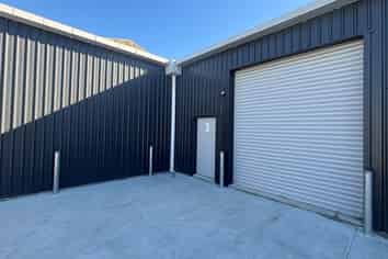 Brand New 225m² Industrial Unit 