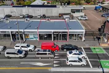 High profile Riccarton retail opportunity