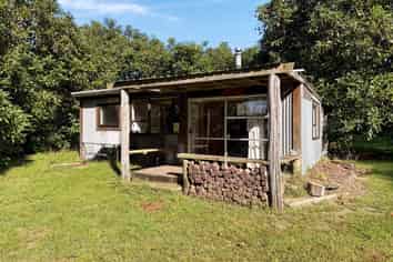 24B Chard Road, Aongatete