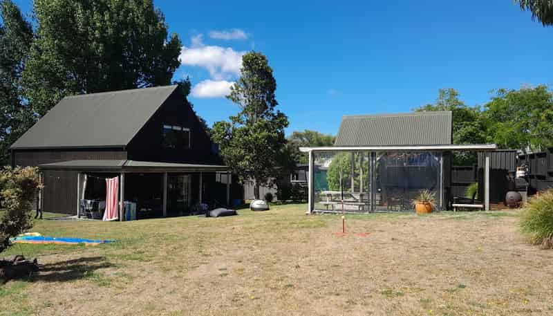 115 Waimaire , Matarangi