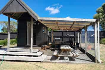 115 Waimaire , Matarangi
