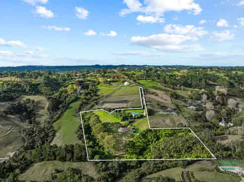 208 Glenmore Road, Coatesville