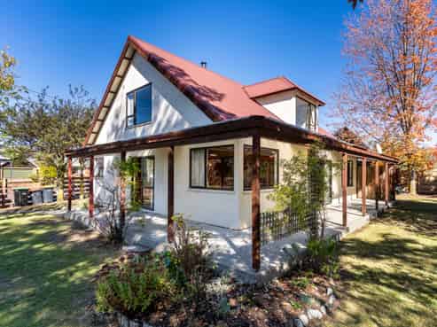 33 Braemar Place, Twizel