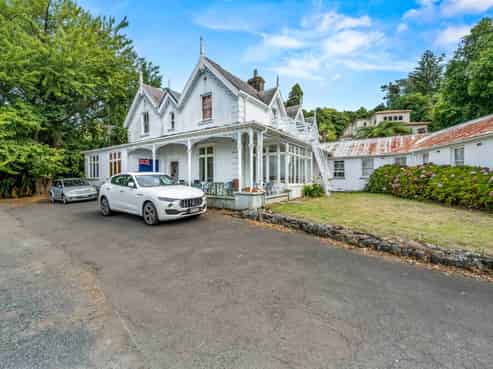 Elevated Epsom boarding house for sale
