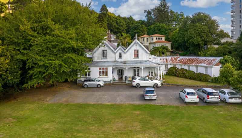 79 Owens Road, Epsom