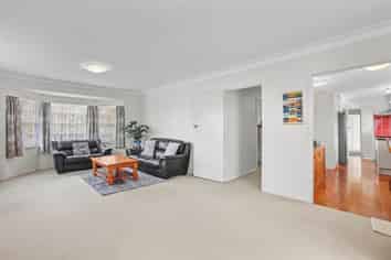 5 Imatra Place, Sunnyhills