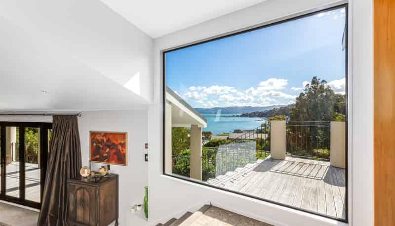 52 Walter Road, Lowry Bay, Eastbourne