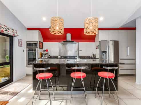 52 Walter Road, Lowry Bay, Eastbourne