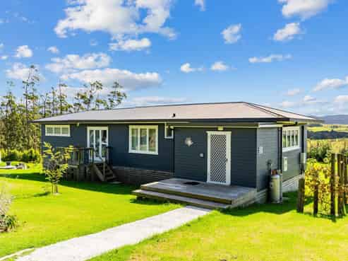 88 Walters Road, Waipu