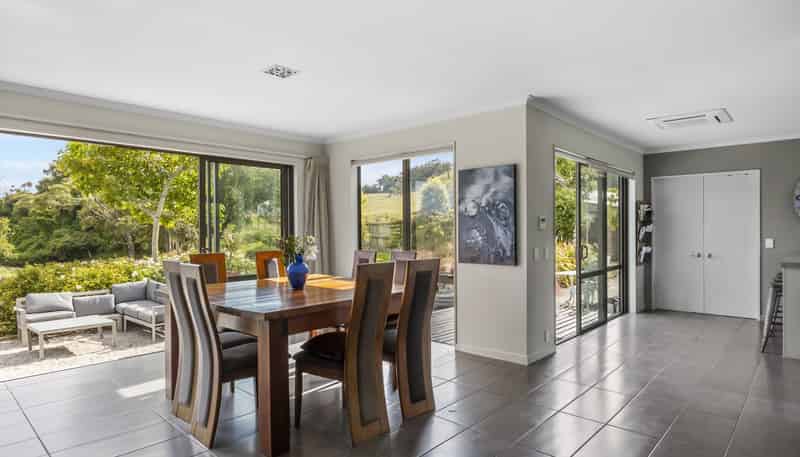 61 Whites Road, Waikouaiti