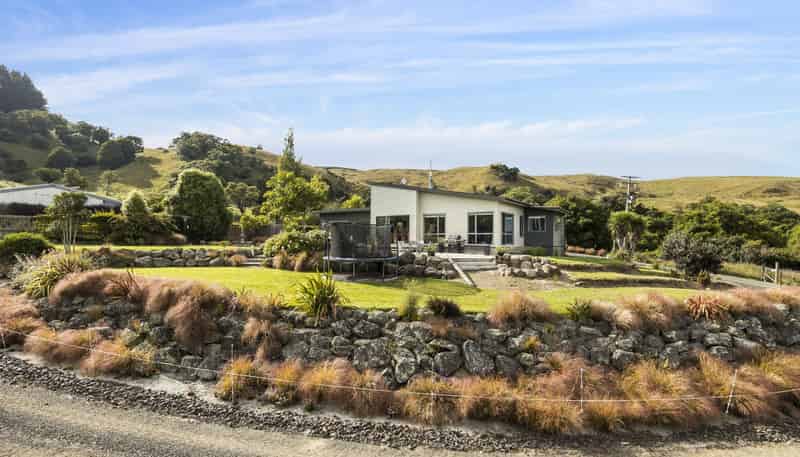 61 Whites Road, Waikouaiti