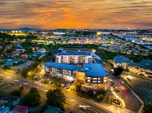 Hotel property investment - national tenant