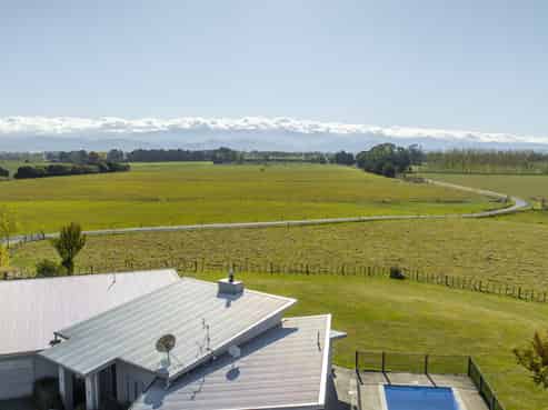 661 Cornwall Road, East Taratahi